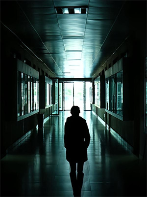 愛在晨曦消散前免費版